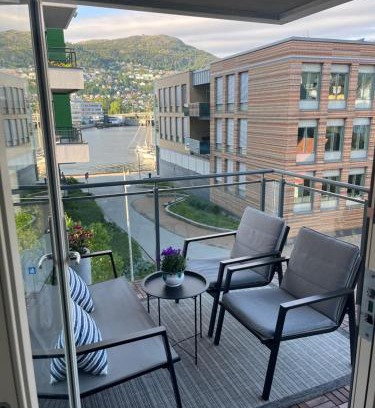Arstad Apartment | Modern Apartment - Amazing Terrace and Fjord View, Close to City Center