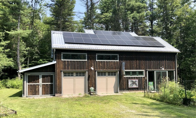 Etna Apartment | Modern Apartment; Easy Commute To Cornell University Or Ithaca College