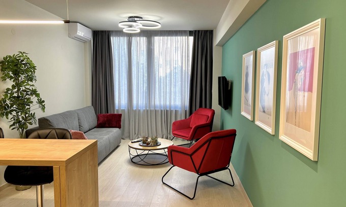 Thessaloniki City Centre Apartment | Modern apartment in the city center and the very heart of nightlife