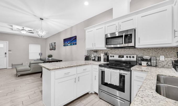 Weslaco Apartment | Modern Apartment in Gated Community