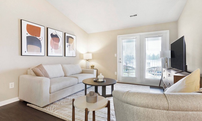 Fort Wayne Apartment | Modern Apartment in Prime Location (ID9478X23)