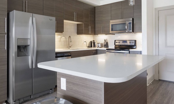 Short Pump Apartment | Modern Apartment in Prime Location (ID5286X10)