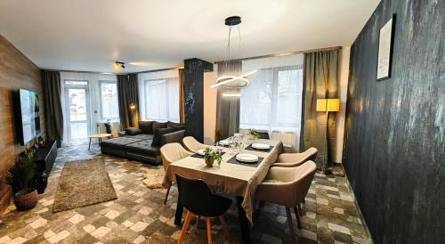 Chepelare Apartment | Modern apartment with terrace