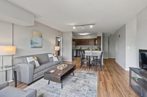 White Plains Apartment | Modern Apt with Kitchen and Gym