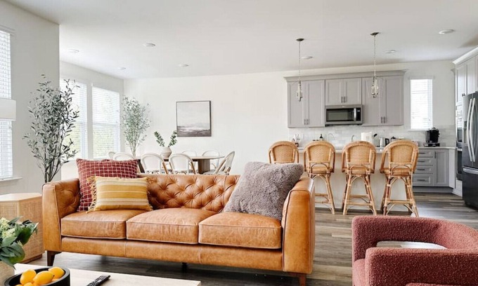 Landen House | Modern, Build - Loveland Luxury Oasis by Trails, I-71
