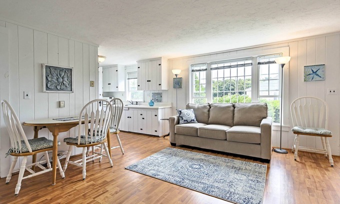West Hyannisport Cottage | Modern Cape Cod Cottage: Walk to Craigville Beach
