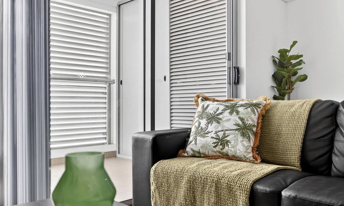 Rockingham Apartment | Modern Coastal Escape in the Heart of Rockingham