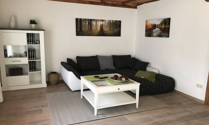 Neu Poserin House | Modern Cottage near Lake in Neu Poserin