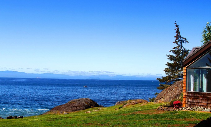 Otter Point Cottage | Modern Cottage on Stunning Oceanfront Acreage with Two Beaches and Forest Trails