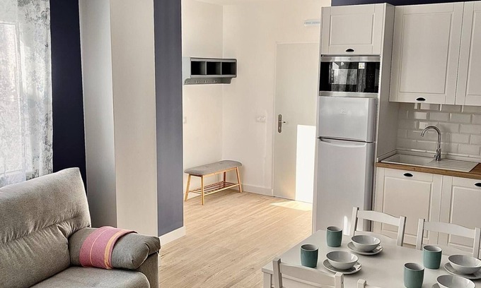 Capuchinos Apartment | Modern duplex 2 beds, terrace, Wi-Fi, air conditioning in Malaga