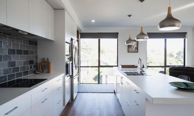 Dunedin House | Modern Family Friendly Getaway