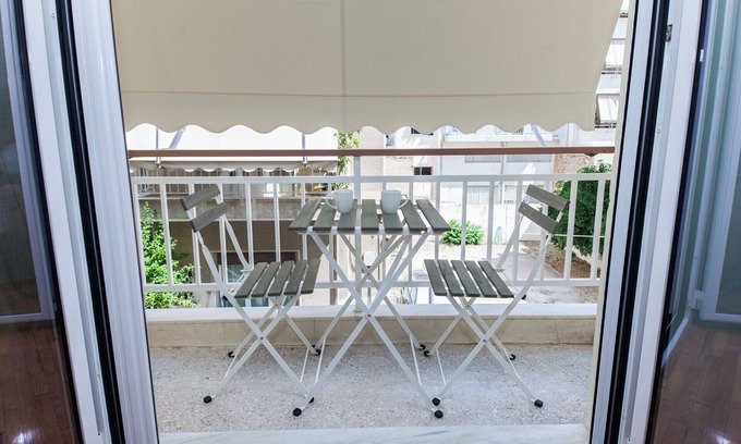 Dafni-Ymittos Apartment | Modern Greek Living Apt in Dafni Athens