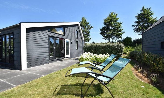 Kattendijke House | Modern Holiday Home in Kattendijke with a Garden