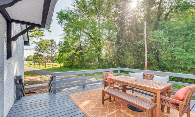 Mount Holly House | Modern Home w/ Deck - 15 Mi to Downtown Charlotte