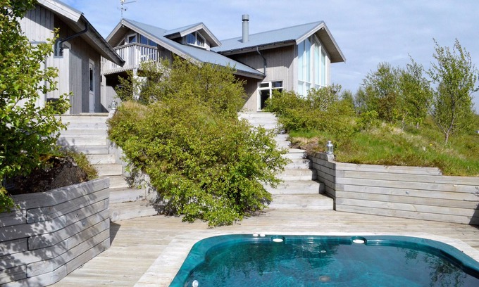 Selfoss House | Modern luxury house in the heart of the Golden Circle. Hot tub and sauna.