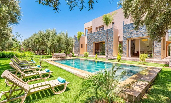 El Aggada Villa | Modern Luxury Villa with Private Pool and Garden in Marrakech