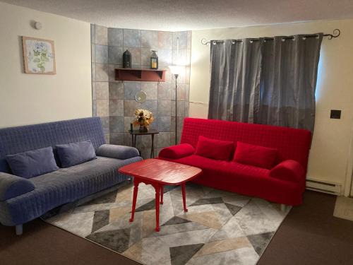 North Conway Apartment | Modern North Conway Getaway