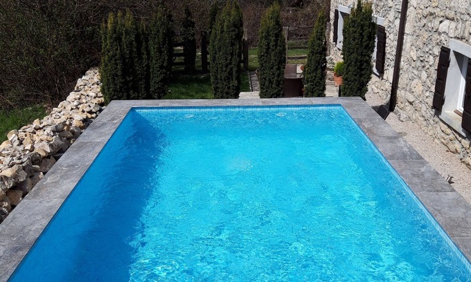 Lupoglav Apartment | Modern private flat with pool located in an authentic Istrian mountain village!