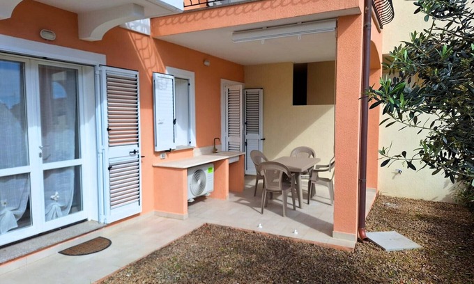 La Maddalena Apartment | Modern Rentals La Maddalena - MADA08