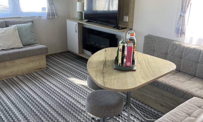 Prestonpans House | Modern static caravan available at popular Seton Sands Holiday Village.