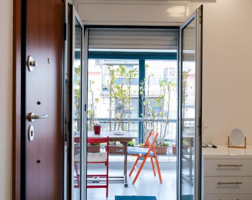 Platia Viktorias Apartment | Modern studio apartment B