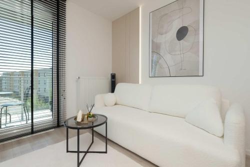 Gdansk Apartment | Modern Studio in Gdansk with Parking and Balcony by Noclegi Renters