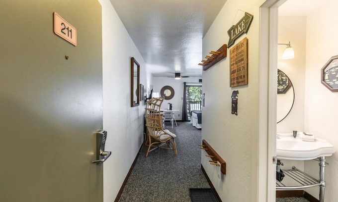 Truckee Condo | Modern Studio w/Balcony #211 at Donner Lake Village