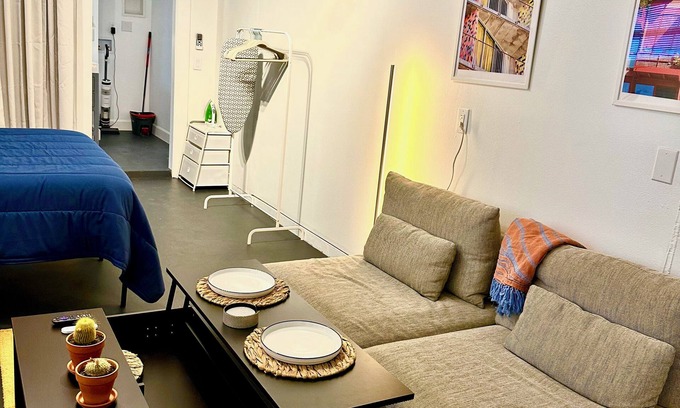 Zephyrhills Apartment | Modern Studio w/Private Bath, Fast Wi-Fi, Laundry
