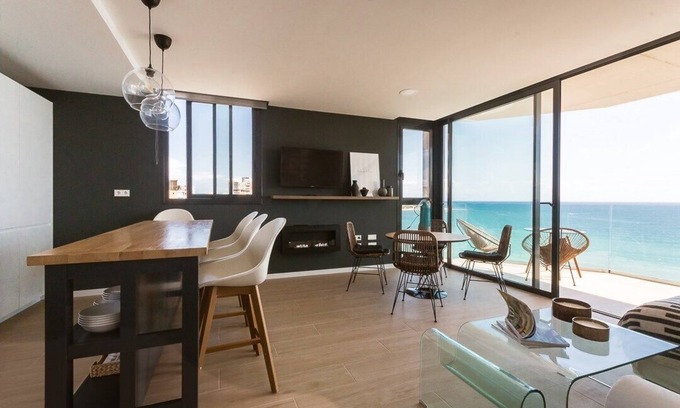 L'Albufereta Apartment | Modern stunning views sea front SEA WATER APARTMENT