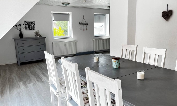 Konigslutter am Elm Apartment | Modern vacation apartment with large balcony in Königslutter am Elm! Dogs welcome