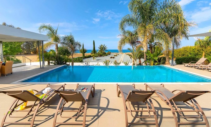 Polis Villa | Modern villa, perfect for large families