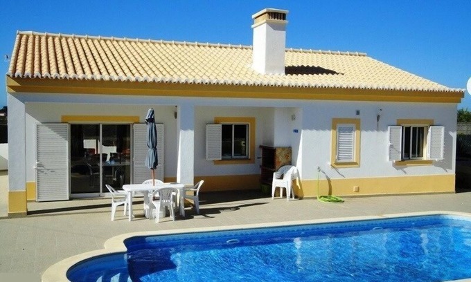 Aljezur Villa | Modern villa, quiet, private pool, close to the sea, in a nature reserve, 6 beds