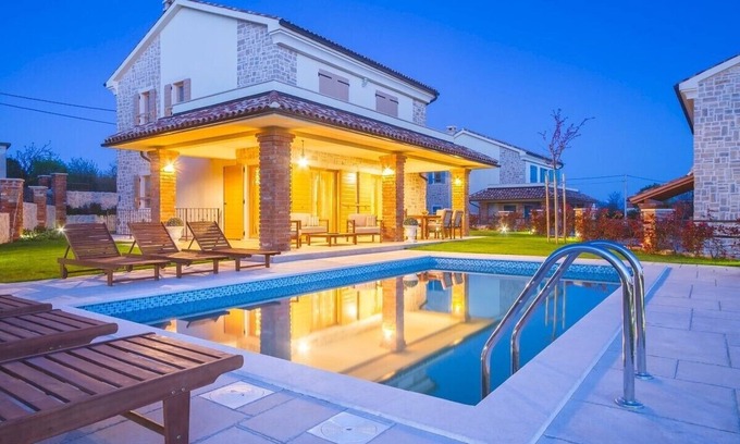 Kras Villa | Modern Villa Tia* with a rustic touch and a pool on Krk