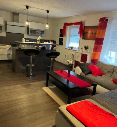Neuenstein Apartment | Moderne Erdgeschosswohnung