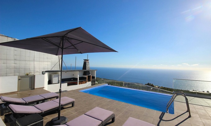Tijarafe Villa | Moderne Villa mit Privatpool und Meerblick