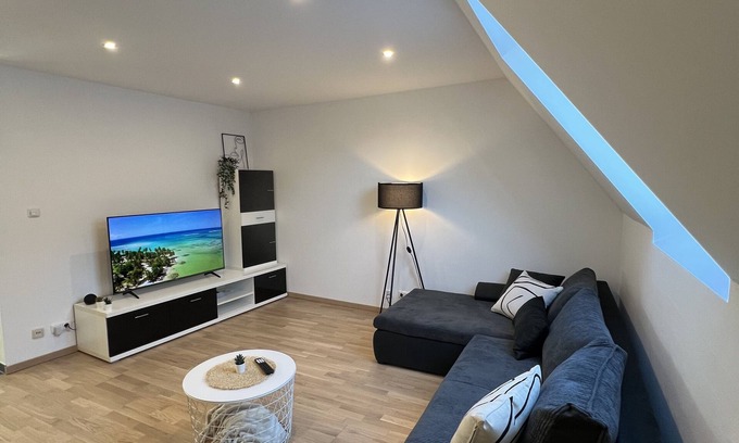 Lange Richtstatt Apartment | Moderne Wohnung in Karlsruhe Neureut mit Guter Öpnv Anbindung