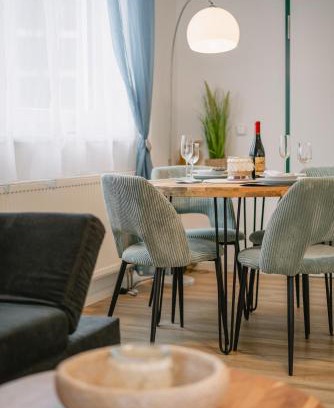 Bayreuth Apartment | Modernes 2-Zimmer Themen-Apartment im Zentrum