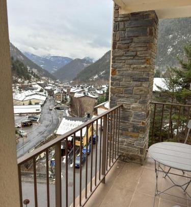 Arinsal Apartment | Moderno a pié de pistas Arinsal 4Pax, Pk GN
