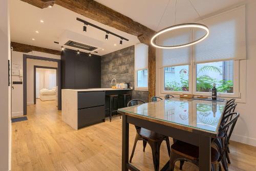 Bilbao Old Town Apartment | Moderno y Lujoso en el Historico Casco Viejo