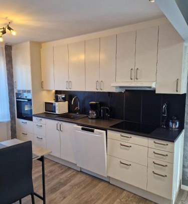 Vastervik Villa | Modernt gästhus på 90 m2 för upp till 8 personer
