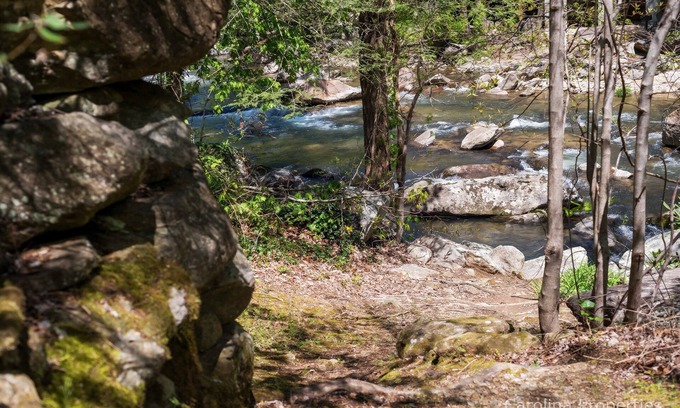Chimney Rock House | Mohican's Landing by Carolina Properties - Views, Riverfront on the Rocky Broad!