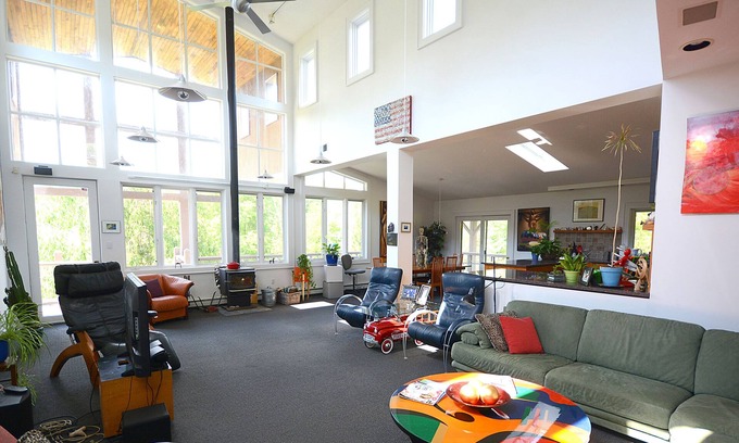 New Paltz House | Mohonk, Minnewaska, high ceilings, big widows, private - 5 acres