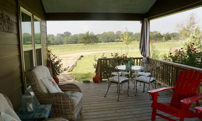 Round Top Cabin | Molly Cabin - Private cabin with 2 bedrooms, one queen and one king bed, full bath with walk-n-shower. Full kitchen with fridge/ice maker, coffee bar, front and back porches, private out door fire pit, outdoor shower.
