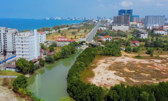 Mittakpheap Hotel | Mongkul Beach Hotel