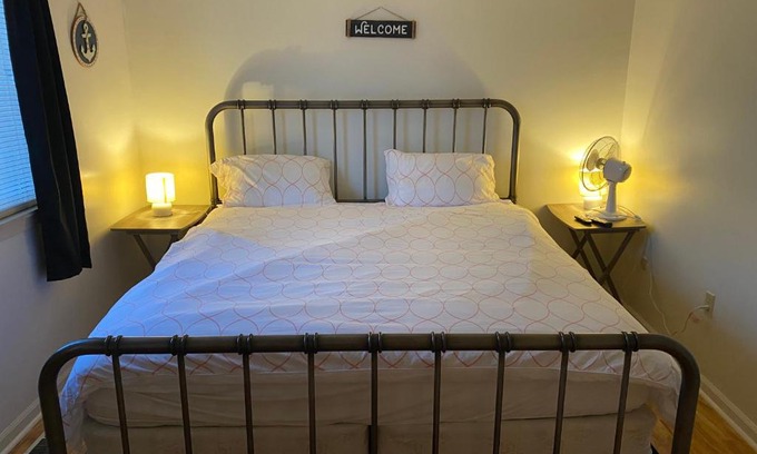 Newport Apartment | monthly only shared apt