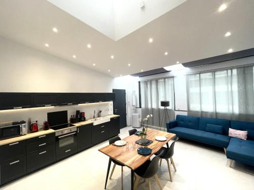 Montreuil-sur-Mer Apartment | Montreuil Appart Holidays