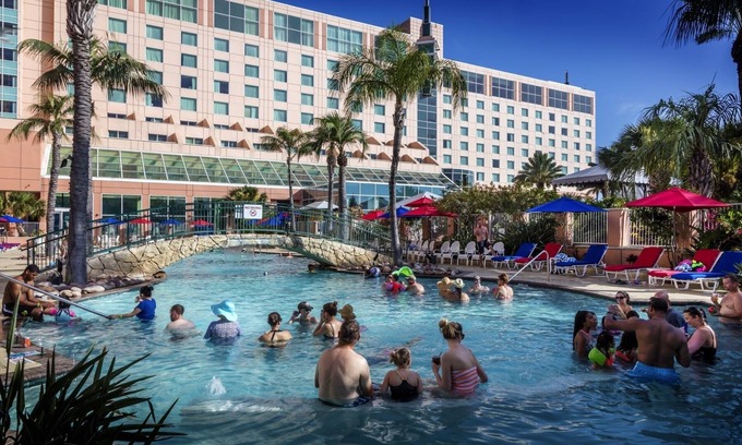 Galveston Resort | Moody Gardens Hotel, Spa and Convention Center