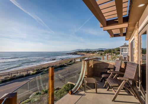 San Simeon Hotel | Moonstone Landing