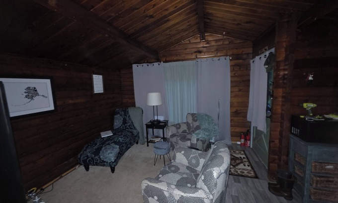 Ridgeway Apartment | Moose Cabin Inn is a cozy 1 bedroom/1 bathroom cabin style apartment. nKenai, AK