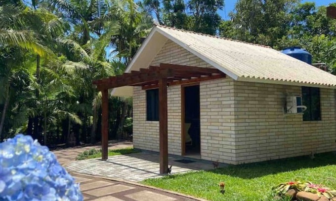 Praia Grande Cabin | Moriyah Hut - Double